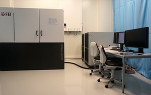 Pracoviště HeliScan microCT s clusterem Pracoviště HeliScan microCT s clusterem