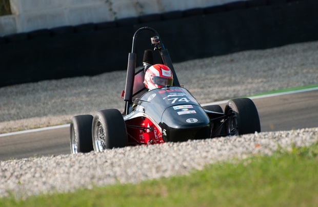 Závodní formule Dragon 2 Závodní formule Dragon 2